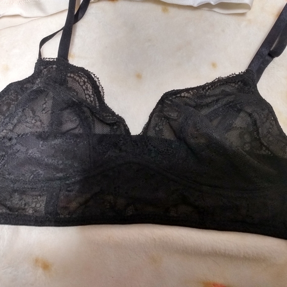 Black bralette - Picture 3 of 3